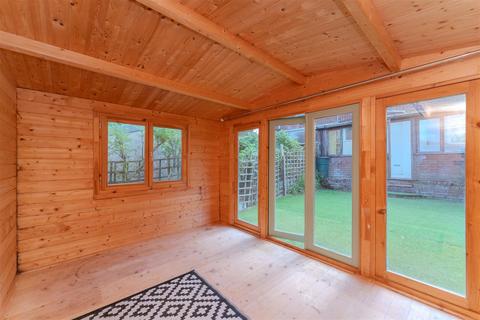 67 Bordars Road, London, W7 1AL