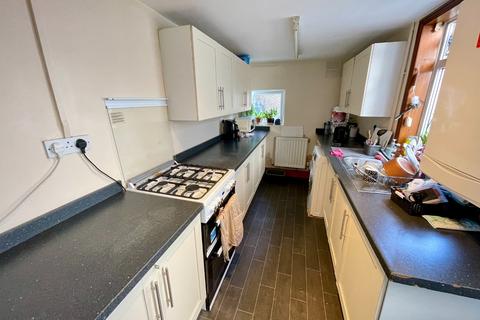 3 bedroom terraced house for sale, Hartley Road, Luton, Bedfordshire, LU2 0HX