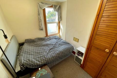 12 Hartley Road, Luton, LU2 0HX