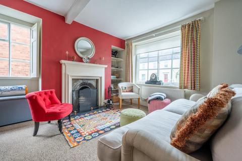 5 bedroom townhouse for sale, Old Street, Ludlow