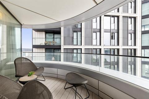 1 bedroom flat for sale, Tower One, The Corniche, 24 Albert Embankment, Vauxhall, London, SE1