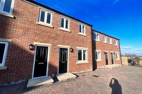 2 bedroom terraced house to rent, The Old Vicarage , Doncaster DN8