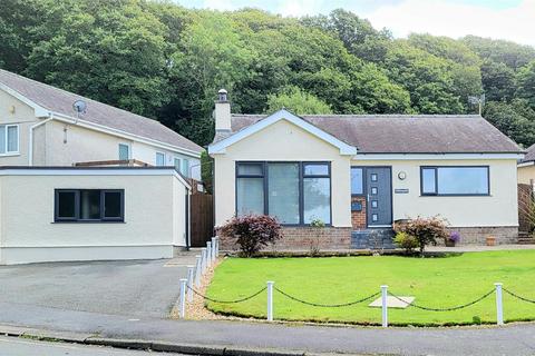 3 bedroom detached bungalow for sale, 10 Parc Bron Y Graig, Harlech