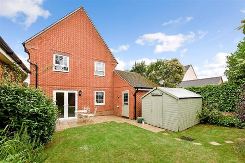 4 bedroom detached house for sale, Clanfield, Hampshire