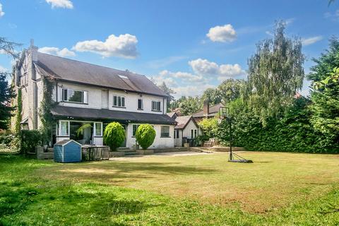 5 bedroom detached house for sale, Cullesden Road, Kenley, CR8