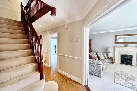 36a Park Road, Kenley, CR8 5AQ