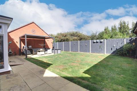 4 bedroom detached house for sale, Mahaddie Way, Warboys