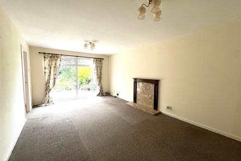 2 bedroom bungalow for sale, Hillway Close, Rugeley