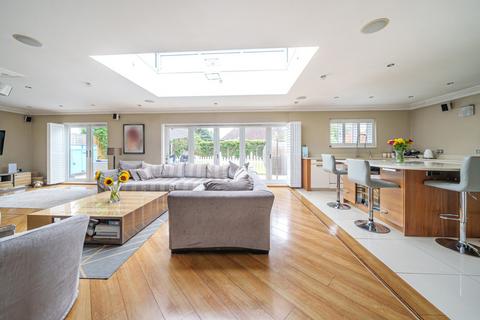 undefined, Brabourne Rise, Beckenham