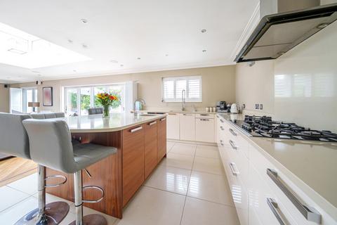 5 bedroom detached house for sale, Brabourne Rise, Beckenham
