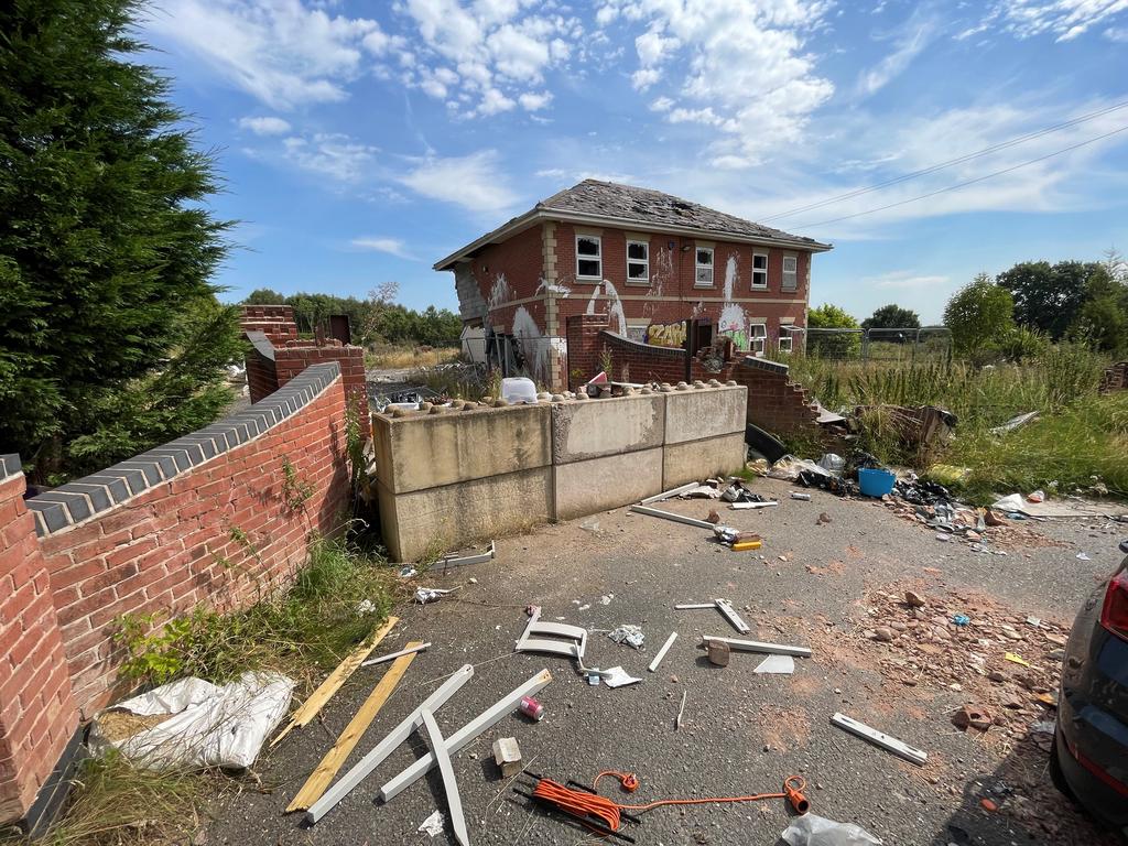 2024-07-30 15-36-43 img 3765 jpeg