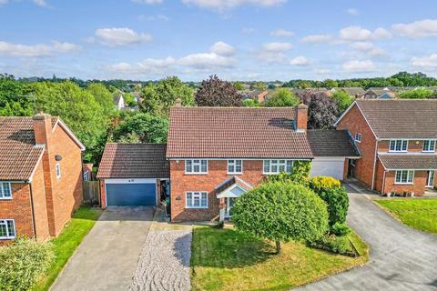 4 bedroom detached house for sale, Hylands Close, Barnston, Dunmow