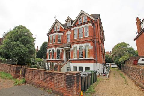 5 bedroom flat for sale, Grassington Road, Eastbourne, BN20 7BJ