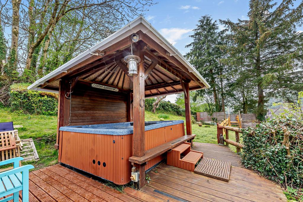 Hot tub and pergola