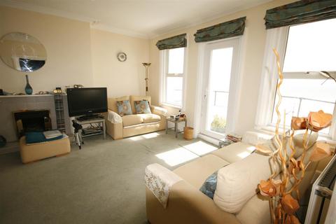 2 bedroom flat for sale, De La Warr Parade, Bexhill-On-Sea