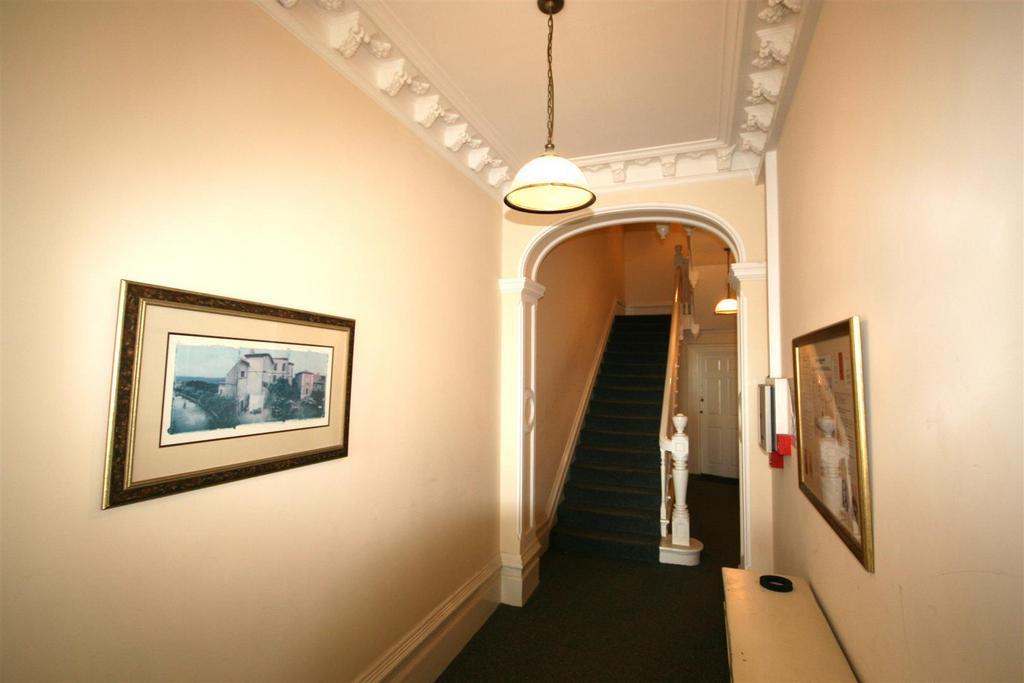 The accommodation comprises: