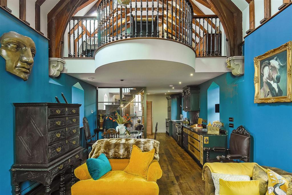 6 F429 D3 F-8 D41-4983-ADD2-385941 DB4 B58.jpeg