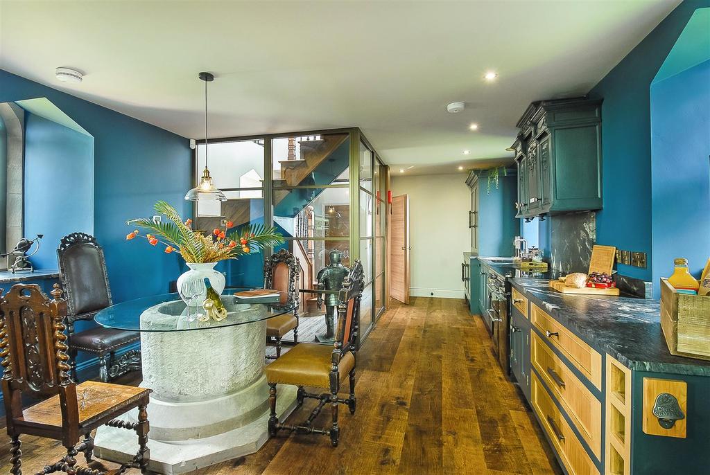 CD96600 D-885 C-4001-9814-55612 CF5 BF23.jpeg