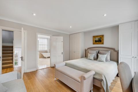 5 bedroom terraced house to rent, Brompton Square, Knightsbridge SW3