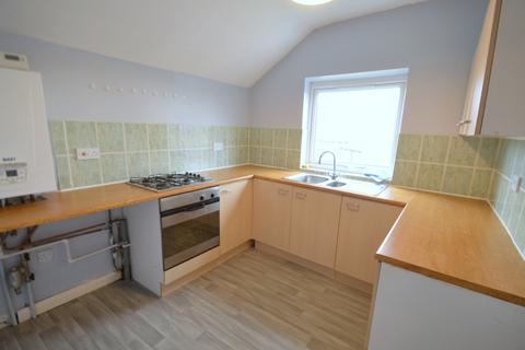 2 bedroom flat to rent, Regent Street, Northamptonshire NN16