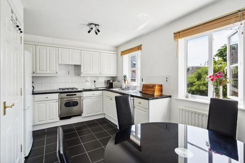 3 bedroom end of terrace house for sale, Scholars Walk, Langley