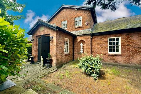 5 bedroom detached house for sale, Halsall Manor, Carr Moss Lane Halsall L39 8SA