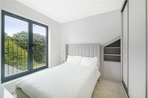 2 bedroom apartment for sale, Inglis Road, Ealing, London