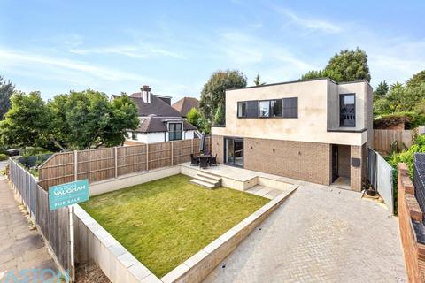 3 bedroom detached house for sale, The Droveway, Hove BN3