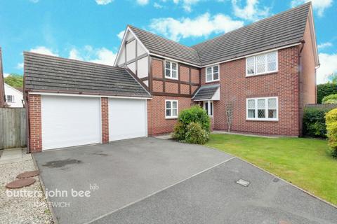 5 bedroom detached house for sale, Pear Tree Field, Nantwich