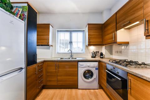 1 bedroom apartment for sale, Lillywhite Road, Westhampnett, Chichester