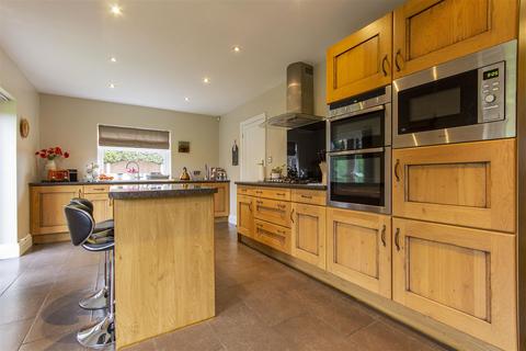 4 bedroom detached house for sale, The Green, Hasland, Chesterfield