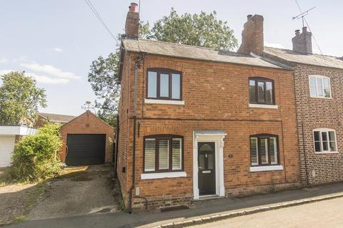 2 bedroom end of terrace house for sale, West Street, Welford