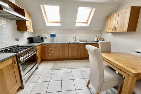 2 bedroom flat for sale, 58 Moss Lane, Sale