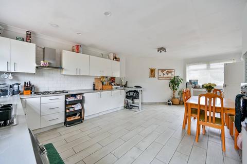 3 bedroom end of terrace house for sale, Garrard Road, Slough, SL2