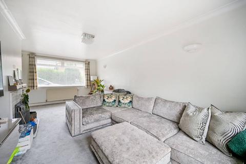 3 bedroom end of terrace house for sale, Garrard Road, Slough, SL2