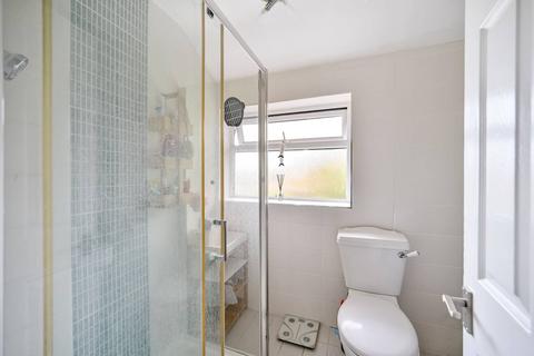 2 Garrard Road, Slough, SL2 2QW