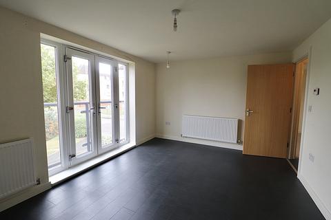 2 bedroom flat to rent, Old Towcester Road, Southbridge, Northampton, NN4