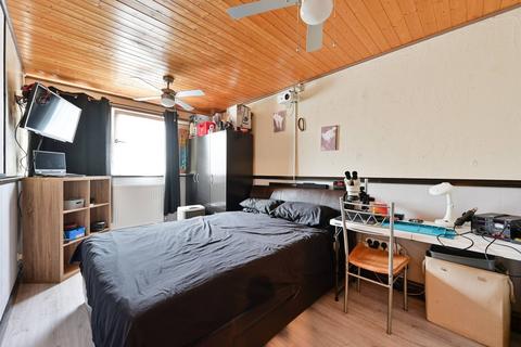 3 Ryefield Path, London, SW15 4BZ