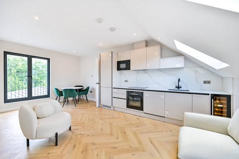 2 bedroom flat for sale, 26 Inglis Road, Ealing Common W5