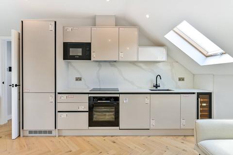 Flat 5, 26 Inglis Road, London, W5 3RL