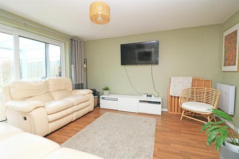 2 bedroom end of terrace house for sale, Elizabeth Way, Hatfield Peverel, Chelmsford