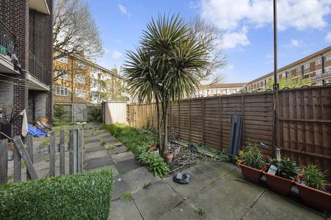 3 bedroom flat for sale, Northumberland Park, Tottenham, London, N17