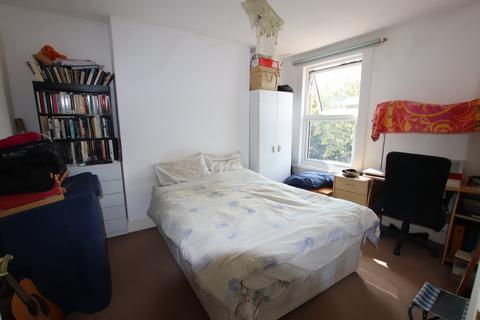 1 bedroom flat for sale, Courthill Road, London SE13