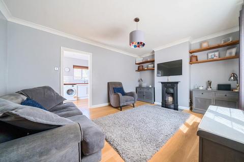 1 Judds Close, Witney, OX28 2JY