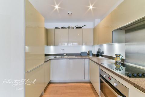 1 bedroom flat for sale, Violet Road, Bow, E3