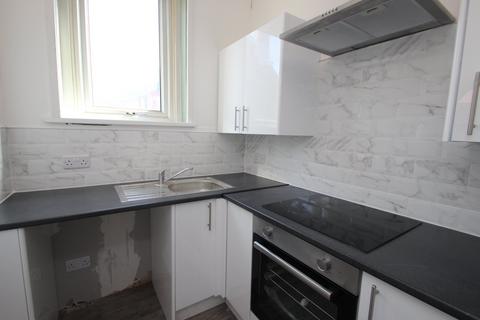 4 bedroom terraced house for sale, York Road, Leeds, LS9