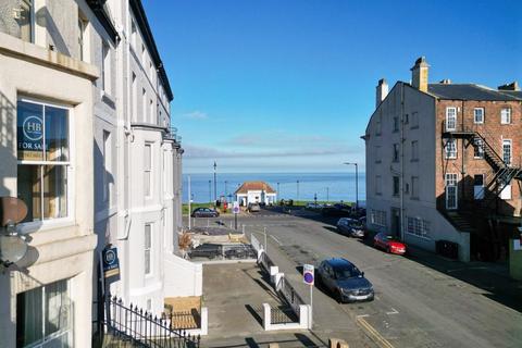 Flat 3, 11 Esplanade, Whitby, YO21 3HH