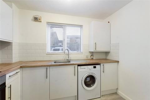 1 bedroom maisonette to rent, Sweet Briar Drive, Calcot, Reading, Berkshire, RG31