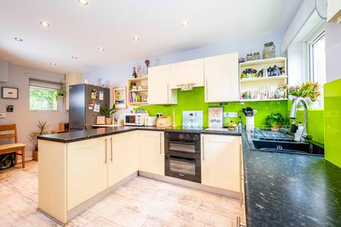 3 bedroom terraced house for sale, Hawker Square, Upper Rissington, GL54