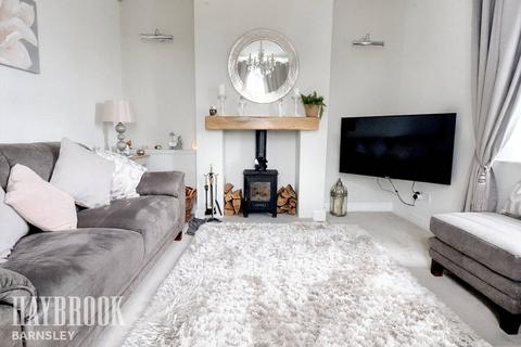 311 Darton Lane, Mapplewell, Barnsley, S75 6AW